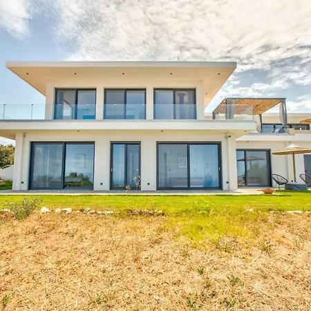 Villa Camali, 8 Guests, Infinity Pool, Sea View