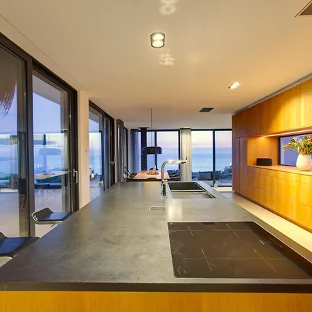 Camali, 8 Guests, Infinity Pool, Sea View Manthirea